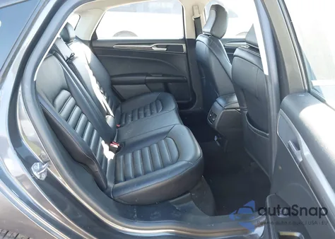 2020 Ford Fusion Hybrid Sel z USA, uszkodzony, nr VIN 3FA6P0MU6LR129938